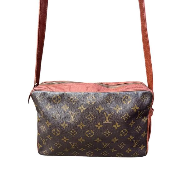 Louis Vuitton Monogram Vintage Crossbody Camera Bag Brown Leather – Rare Model - Picture 3 of 12
